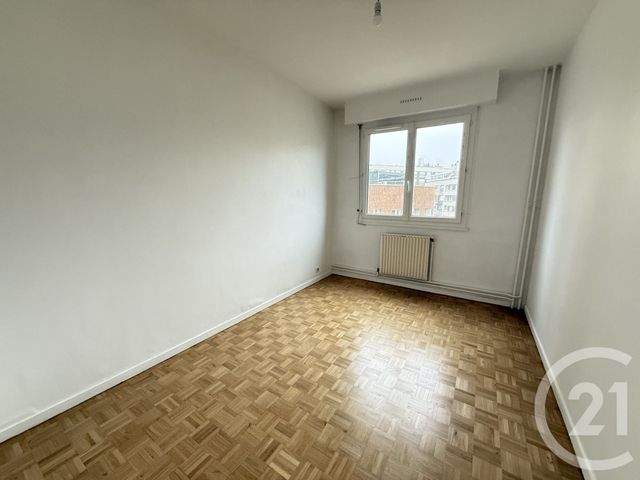 Appartement T3 &agrave; louer - 3 pi&egrave;ces - 74,05 m2 - Le Mans - 72 - PAYS-DE-LOIRE