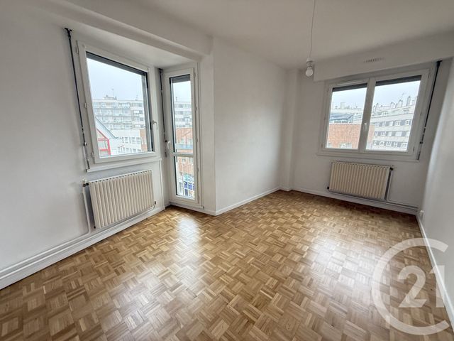 Appartement T3 &agrave; louer - 3 pi&egrave;ces - 74,05 m2 - Le Mans - 72 - PAYS-DE-LOIRE
