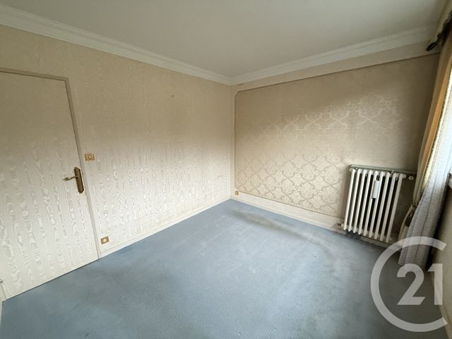 Appartement F4 &agrave; vendre - 4 pi&egrave;ces - 77,96 m2 - Allonnes - 72 - PAYS-DE-LOIRE