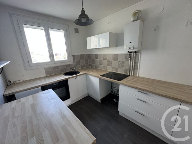 Appartement T3 &agrave; louer - 3 pi&egrave;ces - 55,99 m2 - Le Mans - 72 - PAYS-DE-LOIRE