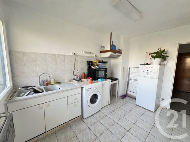 Appartement T3 à vendre - 3 pièces - 67,95 m2 - Le Mans - 72 - PAYS-DE-LOIRE