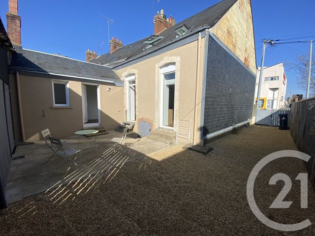 Maison &agrave; louer - 4 pi&egrave;ces - 72,02 m2 - Coulaines - 72 - PAYS-DE-LOIRE
