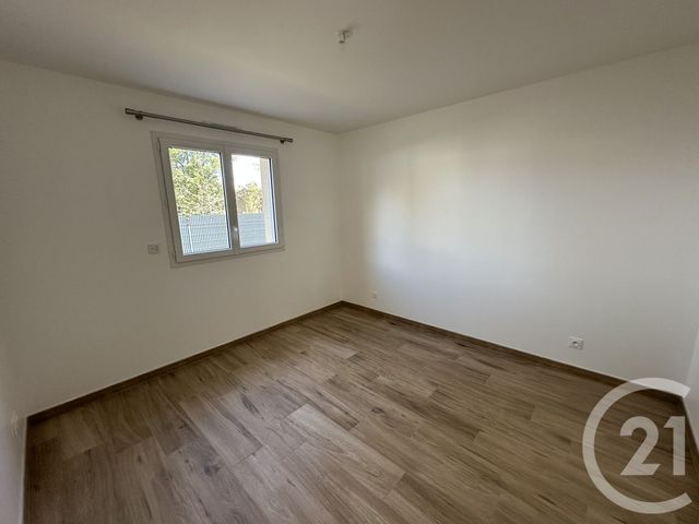 Maison &agrave; louer - 5 pi&egrave;ces - 101,83 m2 - Coulaines - 72 - PAYS-DE-LOIRE