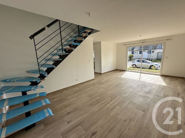 Maison &agrave; louer - 5 pi&egrave;ces - 101,83 m2 - Coulaines - 72 - PAYS-DE-LOIRE