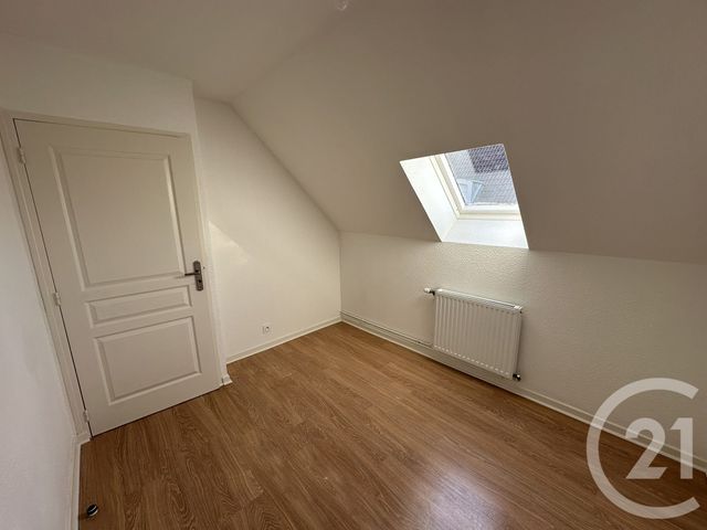 Maison &agrave; louer - 5 pi&egrave;ces - 98,77 m2 - Le Mans - 72 - PAYS-DE-LOIRE