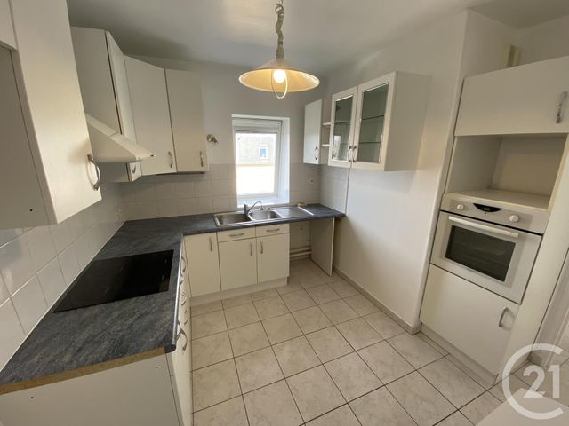 Appartement T4 &agrave; louer - 4 pi&egrave;ces - 87,40 m2 - Le Mans - 72 - PAYS-DE-LOIRE