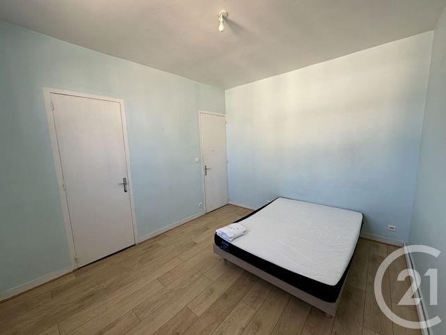 Appartement T3 &agrave; louer - 3 pi&egrave;ces - 51,84 m2 - Le Mans - 72 - PAYS-DE-LOIRE