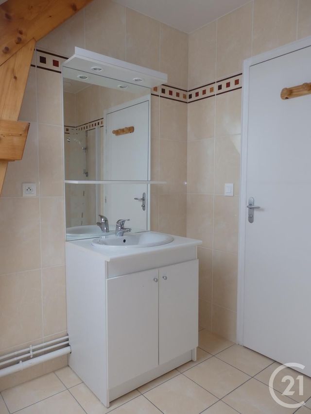 Maison &agrave; louer - 4 pi&egrave;ces - 93,86 m2 - Chaufour Notre Dame - 72 - PAYS-DE-LOIRE