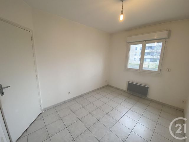 Appartement F3 &agrave; louer - 3 pi&egrave;ces - 68,57 m2 - Coulaines - 72 - PAYS-DE-LOIRE