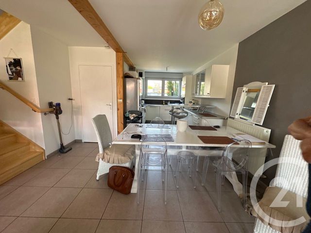 Maison &agrave; louer - 4 pi&egrave;ces - 86,64 m2 - Le Mans - 72 - PAYS-DE-LOIRE