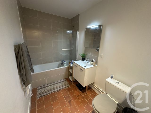 Appartement F2 &agrave; louer - 2 pi&egrave;ces - 57,05 m2 - Le Mans - 72 - PAYS-DE-LOIRE