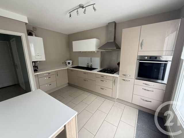 Maison &agrave; vendre - 5 pi&egrave;ces - 118,23 m2 - La Chapelle St Aubin - 72 - PAYS-DE-LOIRE