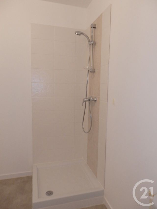 Appartement F2 &agrave; louer - 2 pi&egrave;ces - 49,10 m2 - Le Mans - 72 - PAYS-DE-LOIRE