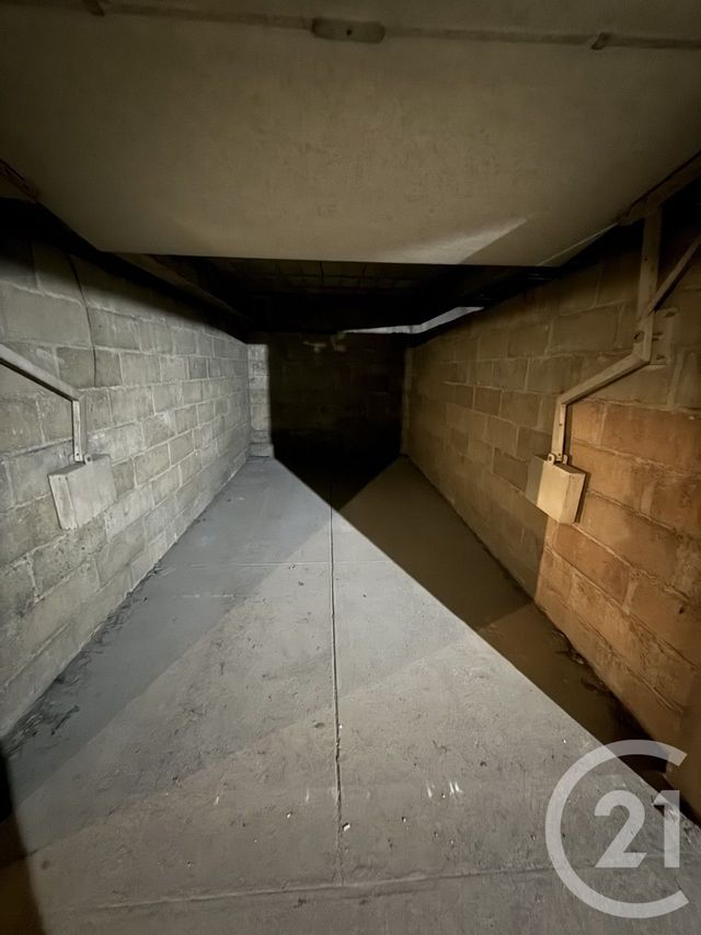 Parking &agrave; vendre - 12 m2 - Le Mans - 72 - PAYS-DE-LOIRE