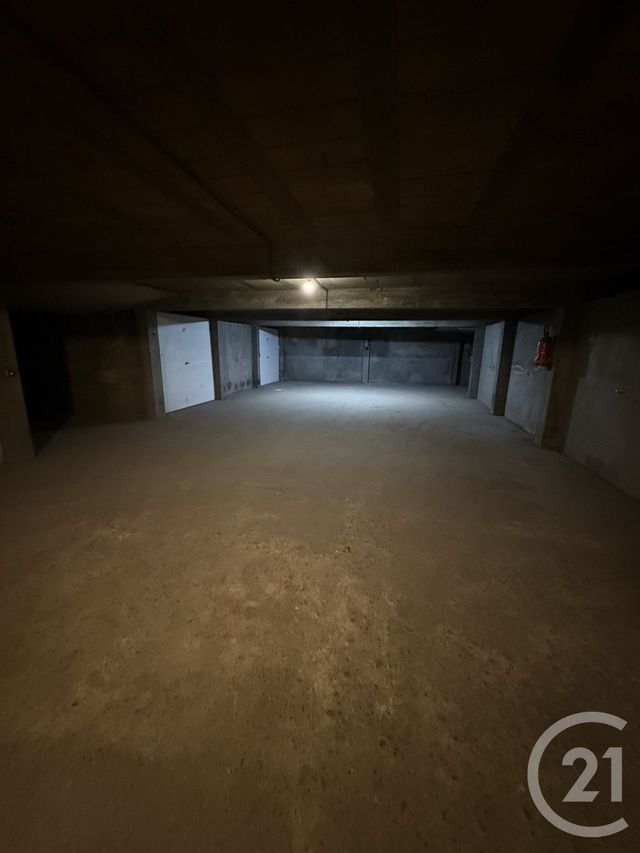 Parking &agrave; vendre - 12 m2 - Le Mans - 72 - PAYS-DE-LOIRE