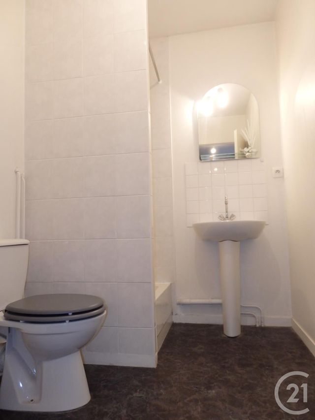 Appartement T2 &agrave; louer - 2 pi&egrave;ces - 40,74 m2 - Le Mans - 72 - PAYS-DE-LOIRE
