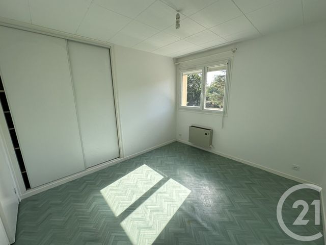 Appartement F3 &agrave; louer - 3 pi&egrave;ces - 60,47 m2 - Le Mans - 72 - PAYS-DE-LOIRE