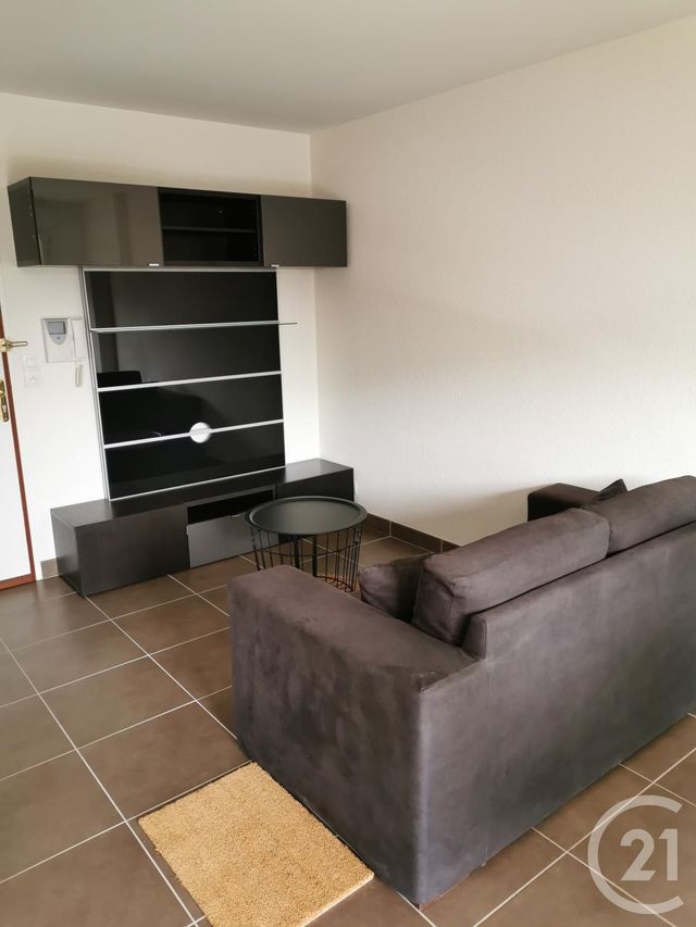 Appartement T2 &agrave; louer - 2 pi&egrave;ces - 43,21 m2 - Le Mans - 72 - PAYS-DE-LOIRE