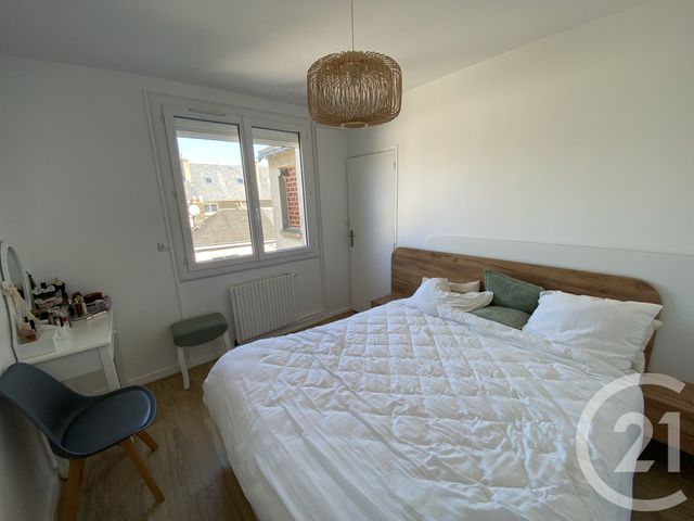 Appartement T3 &agrave; louer - 3 pi&egrave;ces - 61,69 m2 - Le Mans - 72 - PAYS-DE-LOIRE