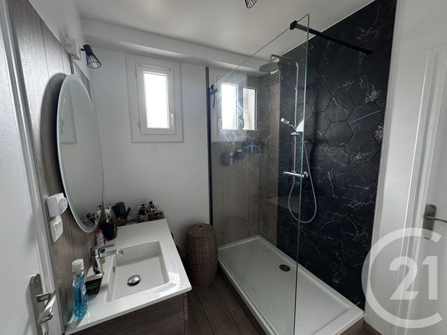 Appartement T3 &agrave; louer - 3 pi&egrave;ces - 61,69 m2 - Le Mans - 72 - PAYS-DE-LOIRE