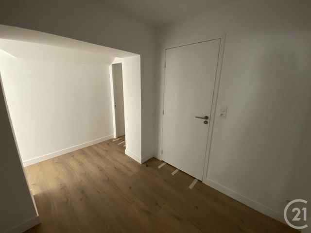 Appartement F3 &agrave; louer - 3 pi&egrave;ces - 82,07 m2 - Le Mans - 72 - PAYS-DE-LOIRE