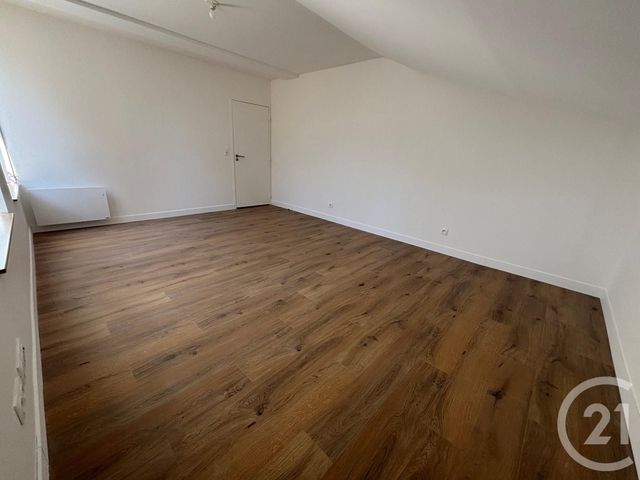 Appartement F3 &agrave; louer - 3 pi&egrave;ces - 82,07 m2 - Le Mans - 72 - PAYS-DE-LOIRE