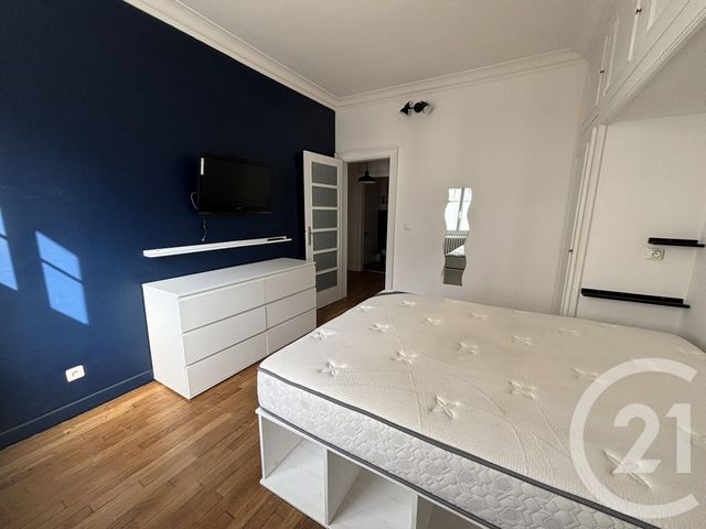 Appartement T3 &agrave; louer - 3 pi&egrave;ces - 78,05 m2 - Le Mans - 72 - PAYS-DE-LOIRE