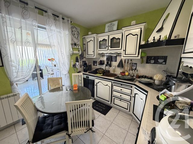 Maison &agrave; vendre - 5 pi&egrave;ces - 151,83 m2 - Yvre L Eveque - 72 - PAYS-DE-LOIRE