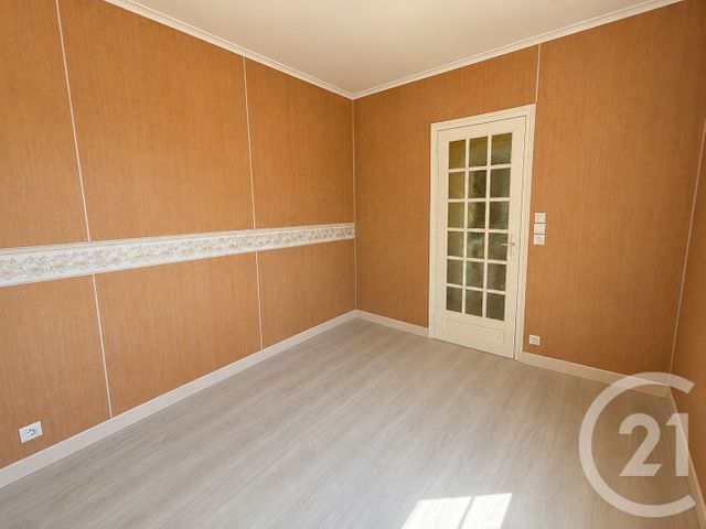 Maison &agrave; vendre - 5 pi&egrave;ces - 151,83 m2 - Yvre L Eveque - 72 - PAYS-DE-LOIRE