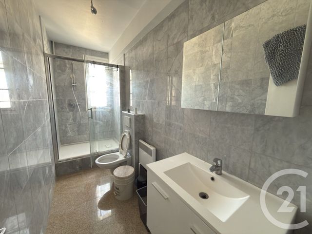 Appartement T5 &agrave; louer - 5 pi&egrave;ces - 114,36 m2 - Le Mans - 72 - PAYS-DE-LOIRE