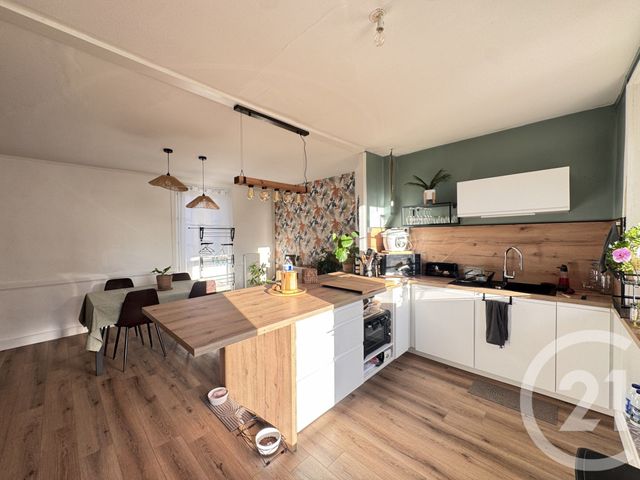 Maison &agrave; vendre - 5 pi&egrave;ces - 120,96 m2 - Souligne Sous Ballon - 72 - PAYS-DE-LOIRE