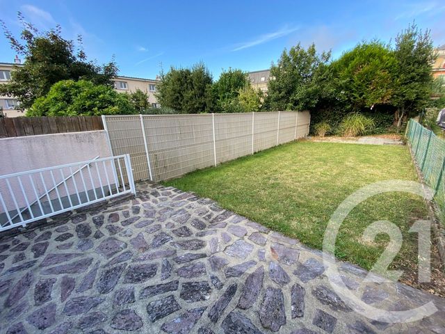 Maison &agrave; louer - 4 pi&egrave;ces - 83,12 m2 - Le Mans - 72 - PAYS-DE-LOIRE