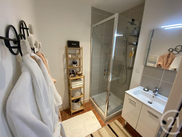 Appartement F4 &agrave; louer - 4 pi&egrave;ces - 82,65 m2 - Le Mans - 72 - PAYS-DE-LOIRE