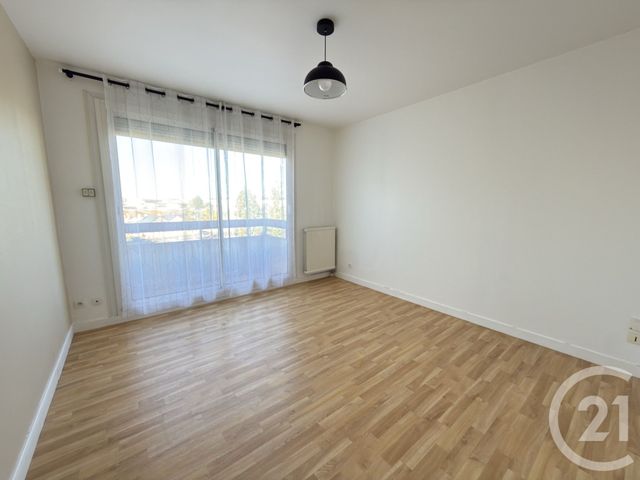Appartement F3 &agrave; louer - 3 pi&egrave;ces - 66,24 m2 - Le Mans - 72 - PAYS-DE-LOIRE