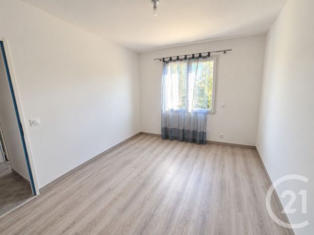 Maison &agrave; louer - 4 pi&egrave;ces - 90,52 m2 - Le Mans - 72 - PAYS-DE-LOIRE