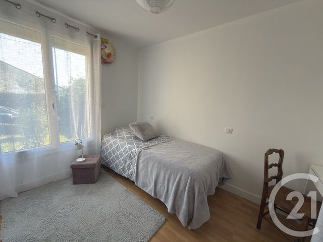 Maison &agrave; louer - 4 pi&egrave;ces - 80 m2 - Le Mans - 72 - PAYS-DE-LOIRE