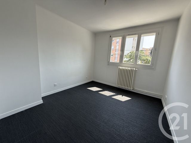 Maison &agrave; louer - 5 pi&egrave;ces - 115,34 m2 - Le Mans - 72 - PAYS-DE-LOIRE