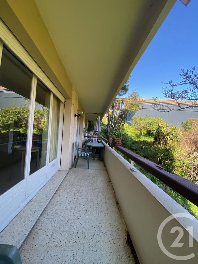 Appartement F3 &agrave; vendre - 2 pi&egrave;ces - 55,67 m2 - Le Cannet - 06 - PROVENCE-ALPES-COTE-D-AZUR