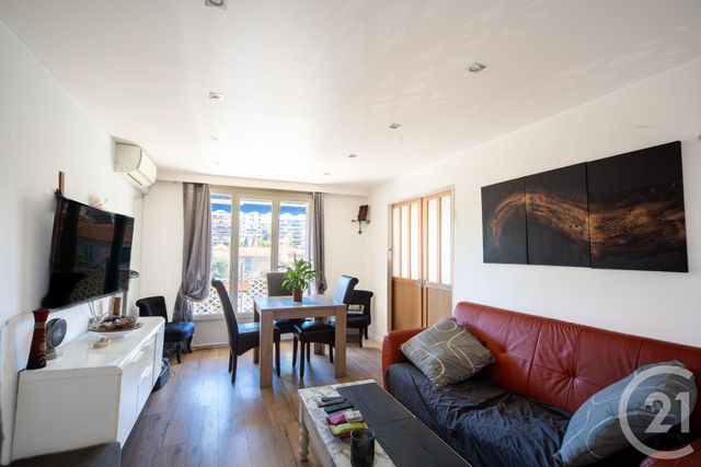 Appartement F3 à vendre - 3 pièces - 58 m2 - Le Cannet - 06 - PROVENCE-ALPES-COTE-D-AZUR