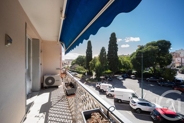 Appartement F3 à vendre - 3 pièces - 58 m2 - Le Cannet - 06 - PROVENCE-ALPES-COTE-D-AZUR