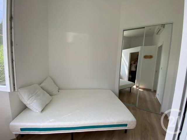 Appartement &agrave; louer - 2 pi&egrave;ces - 28 m2 - Le Cannet - 06 - PROVENCE-ALPES-COTE-D-AZUR