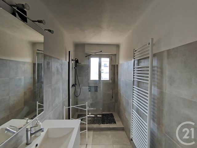 Appartement F3 à vendre - 3 pièces - 58 m2 - Le Cannet - 06 - PROVENCE-ALPES-COTE-D-AZUR