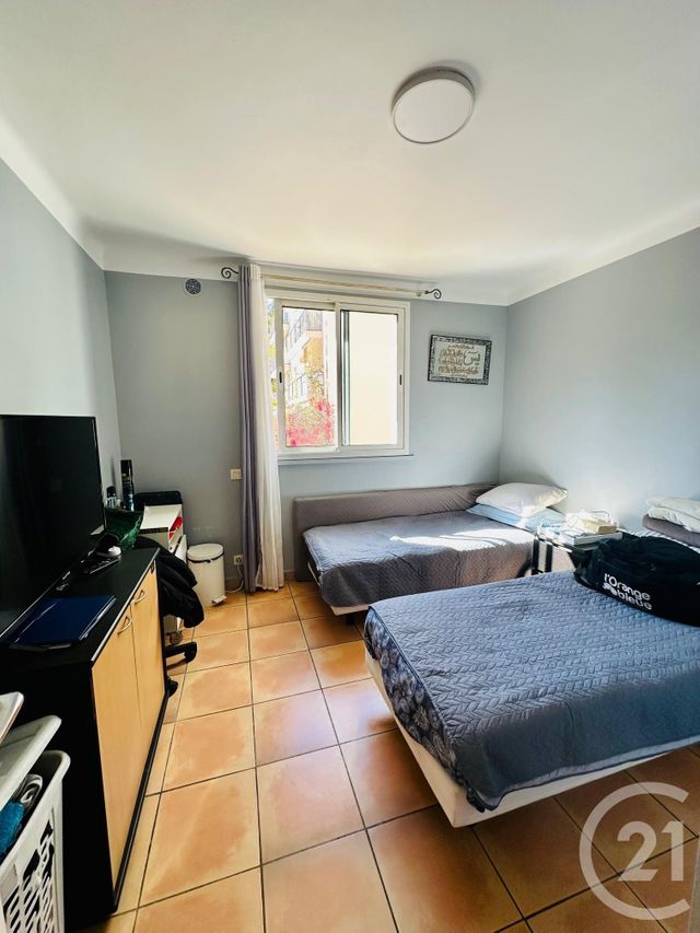 Appartement F3 à vendre - 3 pièces - 64,51 m2 - Le Cannet - 06 - PROVENCE-ALPES-COTE-D-AZUR