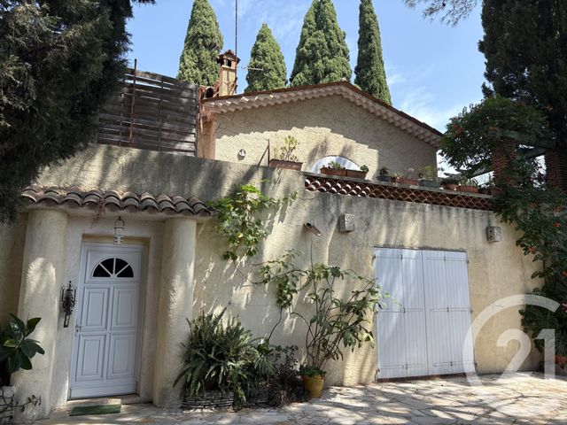 Maison à vendre - 5 pièces - 186 m2 - Le Cannet - 06 - PROVENCE-ALPES-COTE-D-AZUR