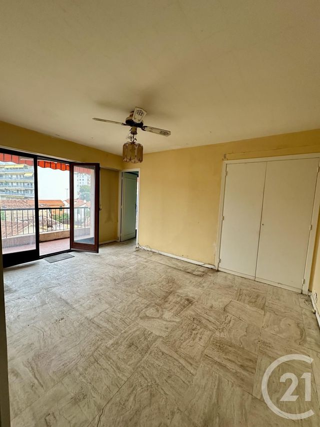 Appartement F2 à vendre - 2 pièces - 38,73 m2 - Cannes - 06 - PROVENCE-ALPES-COTE-D-AZUR