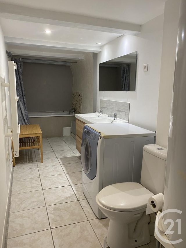 Appartement F2 à louer - 2 pièces - 53,94 m2 - Le Cannet - 06 - PROVENCE-ALPES-COTE-D-AZUR