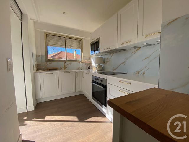 Appartement F3 &agrave; vendre - 3 pi&egrave;ces - 71,82 m2 - Le Cannet - 06 - PROVENCE-ALPES-COTE-D-AZUR
