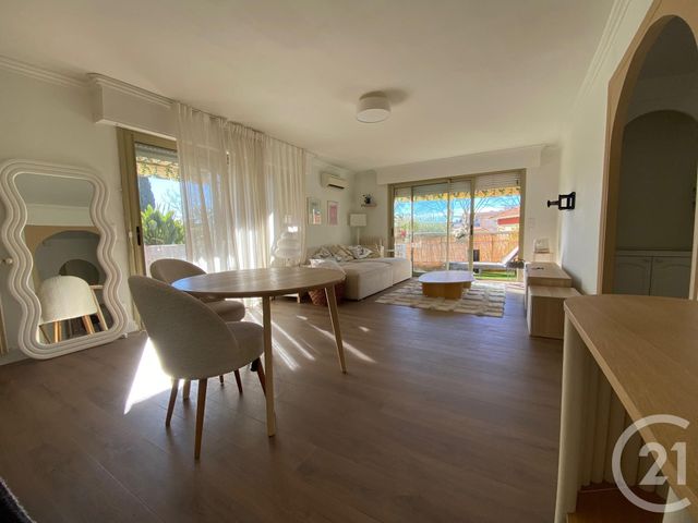 Appartement F3 &agrave; vendre - 3 pi&egrave;ces - 71,82 m2 - Le Cannet - 06 - PROVENCE-ALPES-COTE-D-AZUR