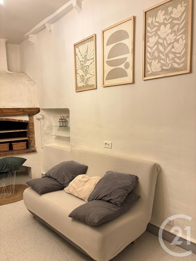 Appartement &agrave; louer - 2 pi&egrave;ces - 43 m2 - Le Cannet - 06 - PROVENCE-ALPES-COTE-D-AZUR