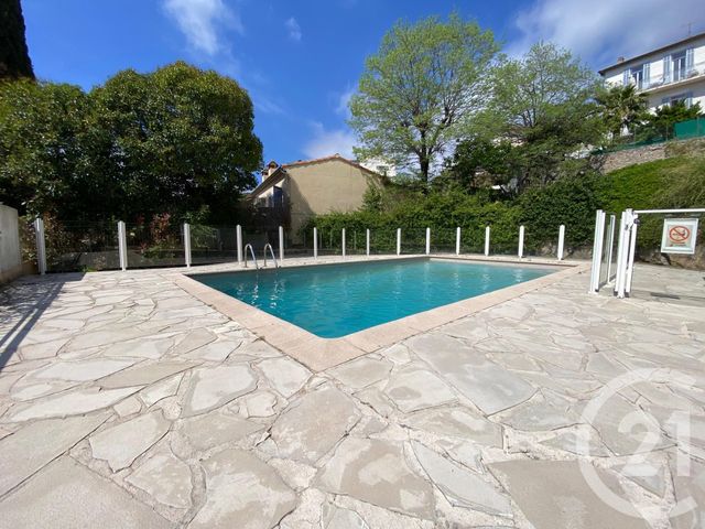 Appartement &agrave; vendre - 2 pi&egrave;ces - 54,20 m2 - Le Cannet - 06 - PROVENCE-ALPES-COTE-D-AZUR